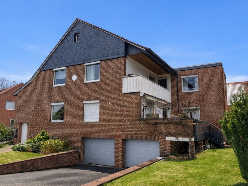 4-Zi--ETW im Grünen mit Gartenanteil, Balkon, Garage und DG als Ausbaureserve 4-Zi--ETW im Grünen mit Gartenanteil, Balkon, Garage und DG als Ausbaureserve